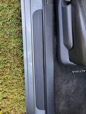 2009 Nissan Altima Sl Sedan Front Right Passenger Door Outer Sill Kick Trim Oem