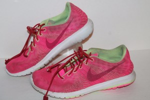 nike fury trainers