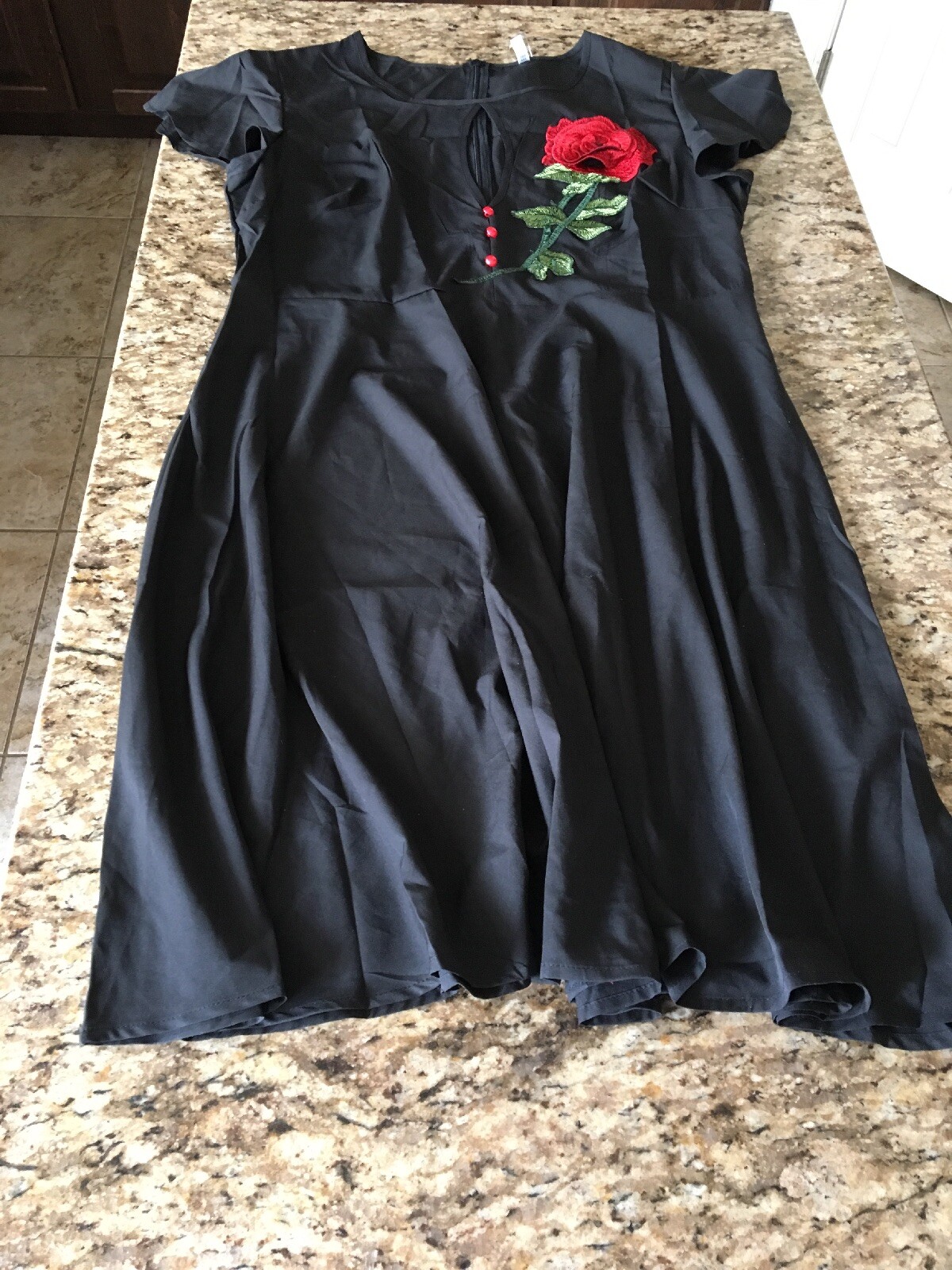 Picture 1 of 3
