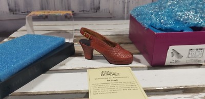 Just The Right Shoe Raine Drops Heel In Scale 25110