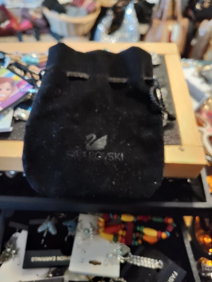 SWAROVSKI  Gold Pave Sparkling CLEAR Millenia Necklace SWAN ADJUSTABLE CLASP - Image 2 of 4