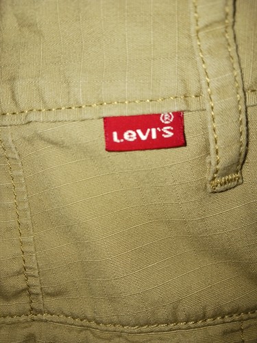 Levi Strauss & Co. Men's Two Horse brand cargo shorts beige 31 - Picture 3 of 11