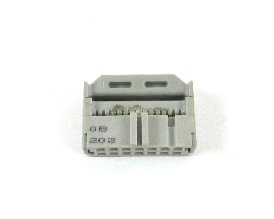 Augat RDI 2M14FC Terminal Block Interface Module - Image 3 of 4