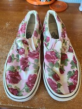 Vans "Roses Pink Checkered" Slip-on Shoes - SZ. 6 Women's