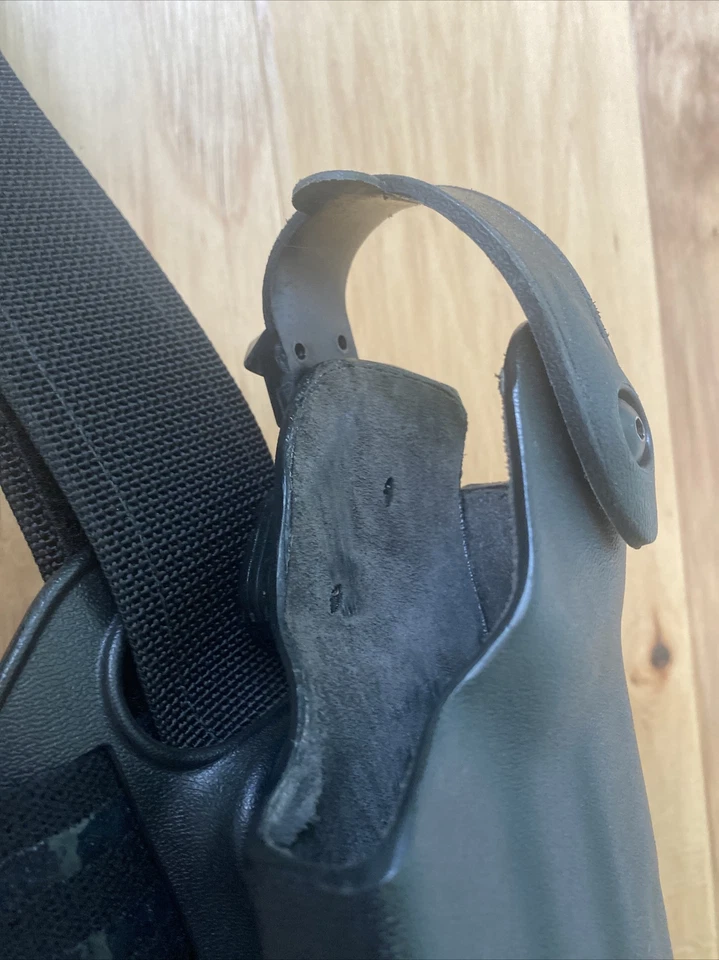 Safariland 6004-74 RH Tactical Leg Thigh Holster SIG P229 P228 P225 Level 2 - Image 3 of 4