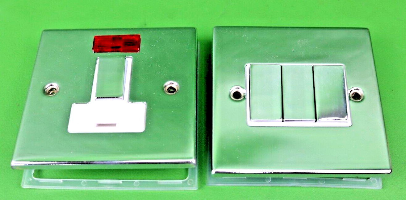 Selectric 5M 10A 3 Gang 2 Way Switch / 13AMP DP Switched with Neon fuse(M1171)