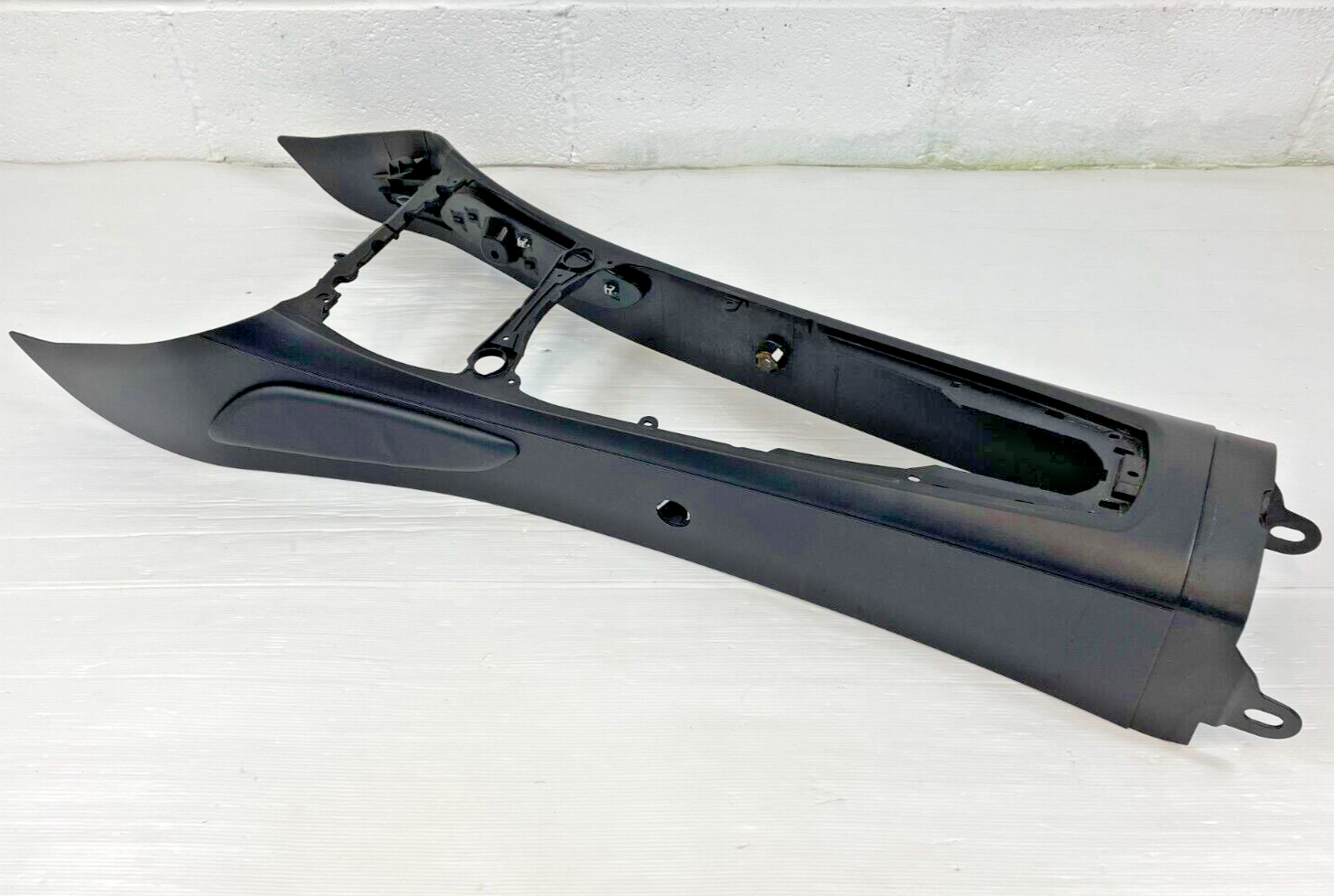 BMW E85 E86 Z4 2003 - 2008 FRONT CENTRE ARMREST CENTRE CONSOLE  