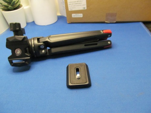SmallRig Tabletop Mini Tripod with Panoramic Ball Head QR plate BUT2664, Phone