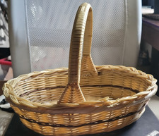 Wicker Basket Handle Pale Wood 12"x9"x9" Flowers Decorate Ribbons Tabletop Nice