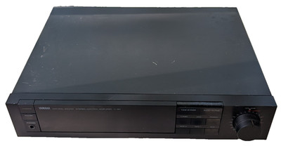 Yamaha C-80 Natural Sound Stereo Control Amplifier