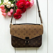 Louis Vuitton Pochette Métis Monogram Reverse Retail $2,760