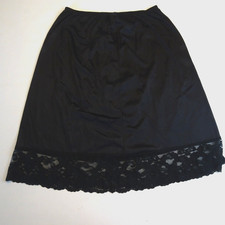 Vintage Vassarette Half Slip 11-105 Black Lace Elastic Size Large Silky