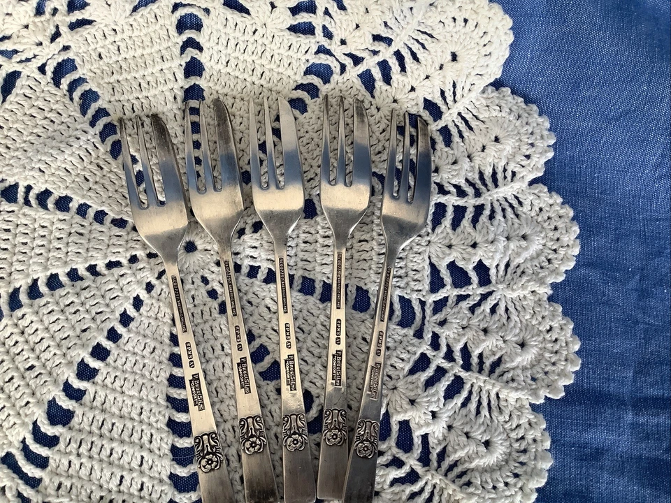 Vintage Silver Plate Set Of 5 Pastry Folks Flatware A1 EPNS By P Bros(S) Ltd - Image 4 of 4