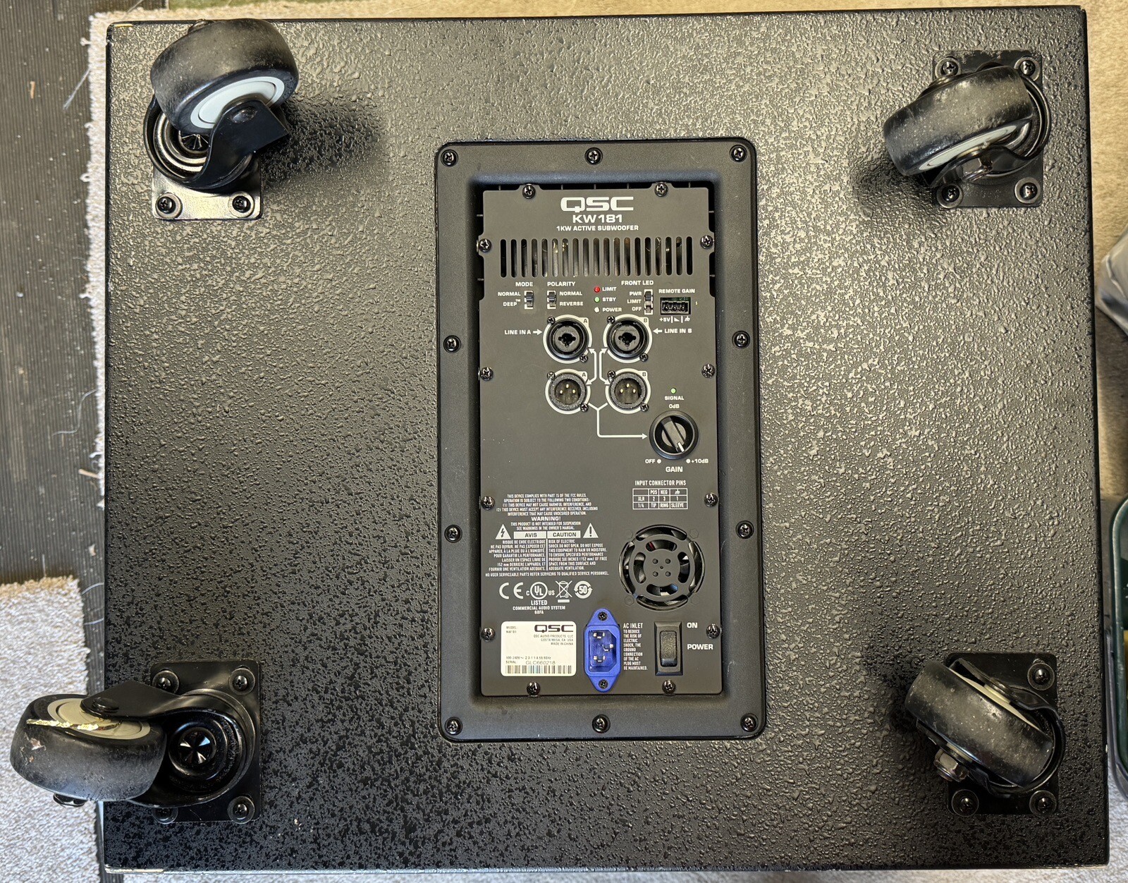 QSC KW181 Active 18” Subwoofer, Band, Music, Live Sound, DJ, fabulous