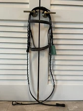 NWT Cob Shires Avignon Fancy Stitched Raised Anatomically Crown & Laced Reins