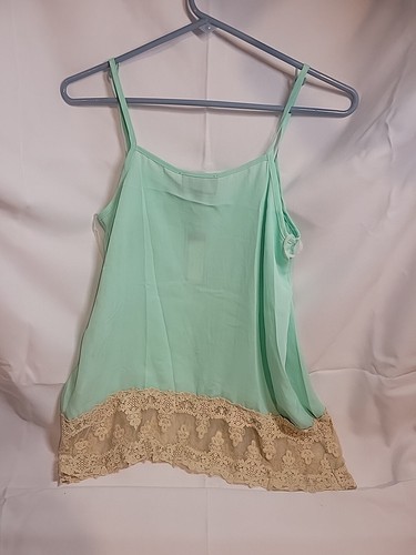 Romeo & Juliet Couture Mint Spaghetti Strap Top Blouse Floral Lace Hem SM NWT - Picture 3 of 7