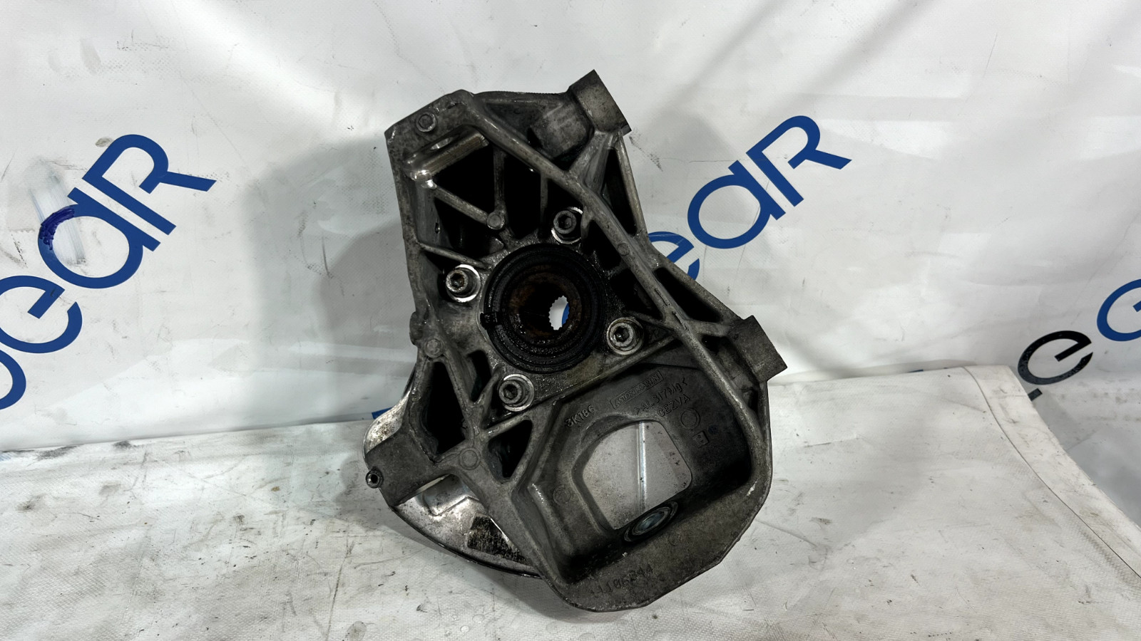 2011 Aston Martin Vantage V8 Steering Knuckle Wheel Carrier Front Right RH OEM