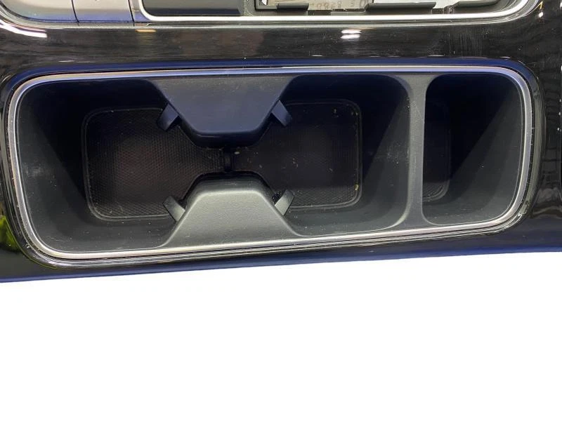 2020 - 2023 KIA TELLURIDE OEM ПАНЕЛЬ ОТДЕЛКИ ЦЕНТРАЛЬНОЙ КОНСОЛИ С СЕЛЕКТОРОМ РЕЖИМА ПРИВОДА - Изображение 2 из 4