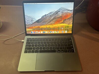 Apple MacBook Pro 13in (128GB SSD, Intel Core i5, 2.30GHz, 8GB RAM) Laptop -...
