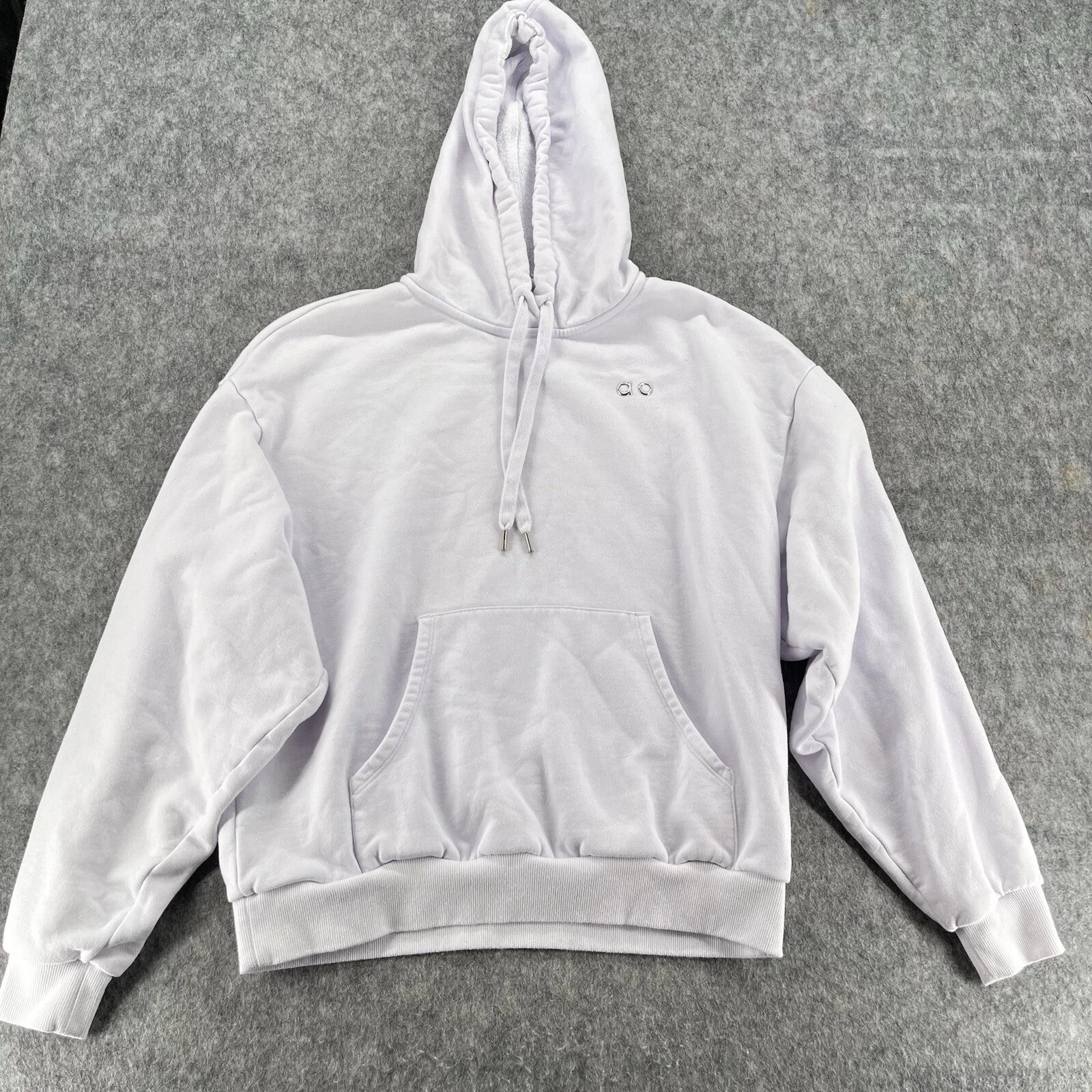 alo-yoga accolade pullover hoodie