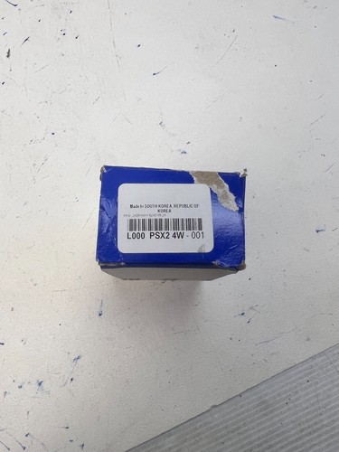 2010-2021 Chrysler Jeep Dodge Fog Lamp Bulb NEW Mopar OEM L000PSX24W - Picture 2 of 2