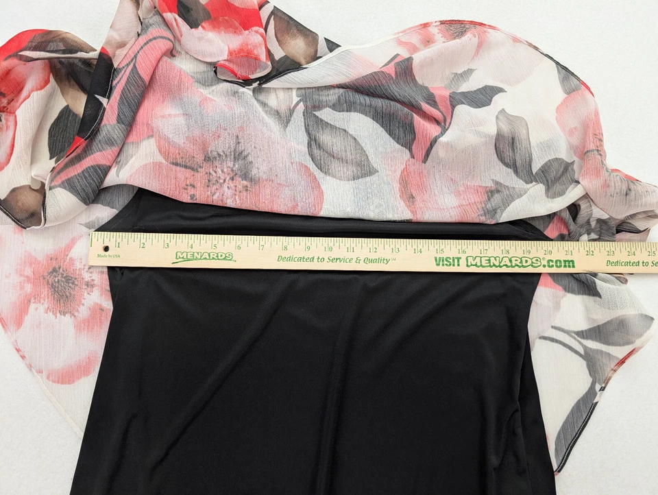 Collar Alfred Dunner Para Mujer Top Talla 16P Negro Rojo Blanco Estampado Floral Flutter Foto 4 de 4