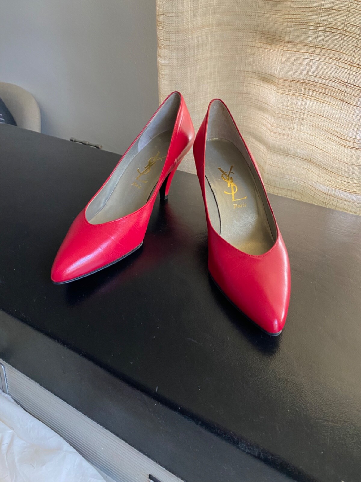 YSL Yves Saint Laurent decolte in pelle rossa tacco 35 5 sandali slip on slides mules