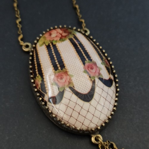 Michal Negrin Necklace Large Romantic Roses Cabochon Victorian Long Teasel Gift - Picture 11 of 19