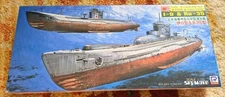 Skywave Ro-35 & I-9 A Imperial Japanese Navy Submarine Ro-35 1/700 NIB Model