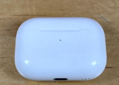 Apple 2nd Gen A2968 Genuine USB-C MagSafe Charging Case Only Tested Works