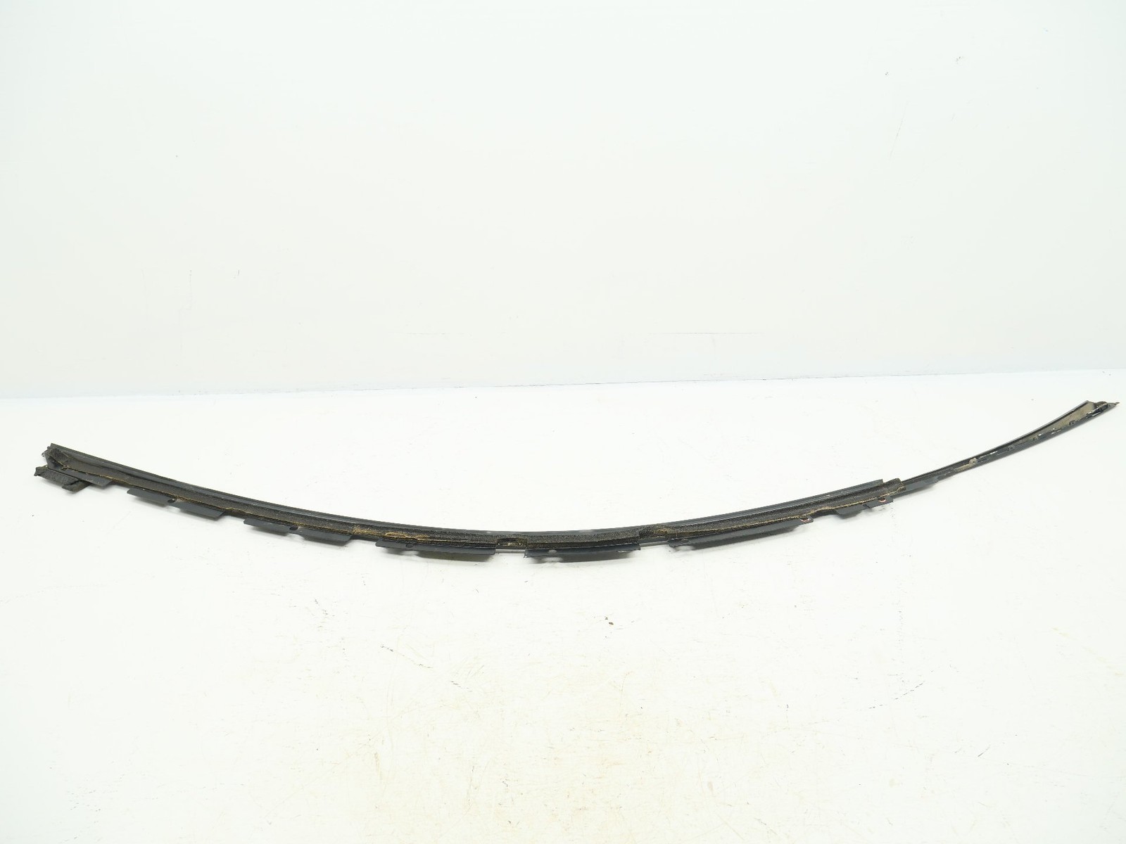 2020-2023 McLaren GT Left Drip Rail Molding Window Trim Seal 22AC904GP OEM