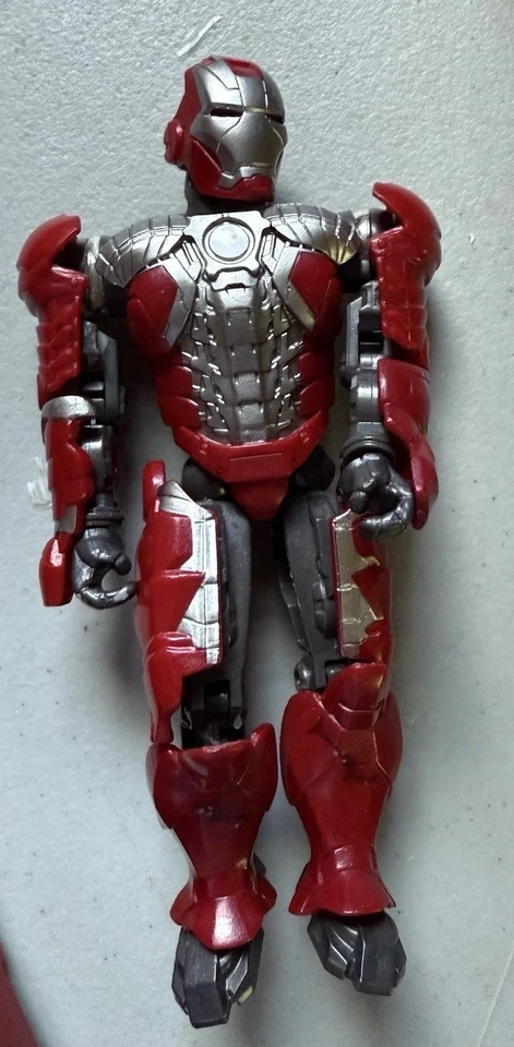 Figura de acción completa Mega Bloks Iron Man 2 Tri-Armor Suitcase #29675 2010 Foto 3 de 4