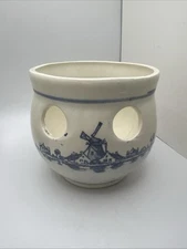 VINTAGE DELFTS BLAUW HANDPAINTED CROCUS PLANTER MADE IN HOLLAND 4 1/4" TALL