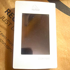 Nuheat Signature Thermostat White Programmable Rectangular Wall Control Nuheat Signature Thermostat White Programmable Rectangular Wall Control