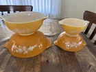 Vintage Pyrex Mixing Bowl Set