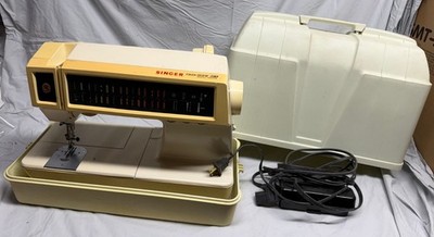 Singer Touch-Tronic 2010 Sewing Machine Memory Machine with Cover Tested