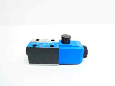 New For Vickers DG4V-3-2AL-M-U-H7-60 Solenoid Operated Directional Control Valve