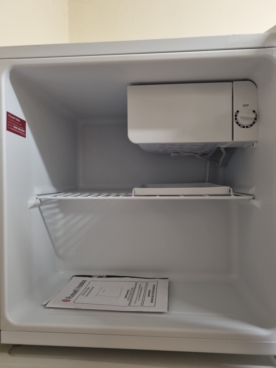 Russell Hobbs RHTTLF1 43L Table Top F Energy Rating Fridge White eBay