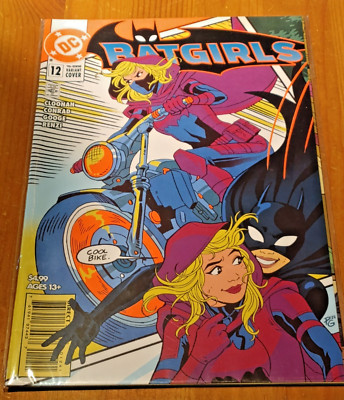 DC Comic- BATGIRLS  #12 / Variant Cover  / Neuwertig