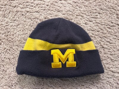 Nike BOY'S Jordan U of M block Michigan Wolverines football