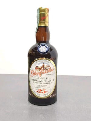 Whisky Glenfarclas 25 Years Old Single Highland Malt 1990s bott
