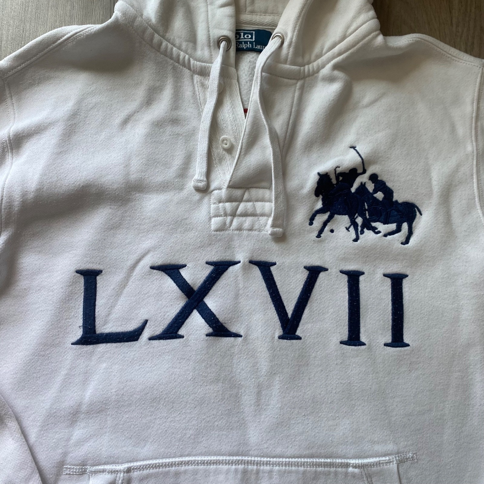 Polo bianca uomo di Ralph Lauren rara grafica doppio pony con cappuccio. Taglia M