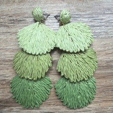 Gradient Green Handmade Boho Raffia Shell Tassel Dangle Earrings One Size