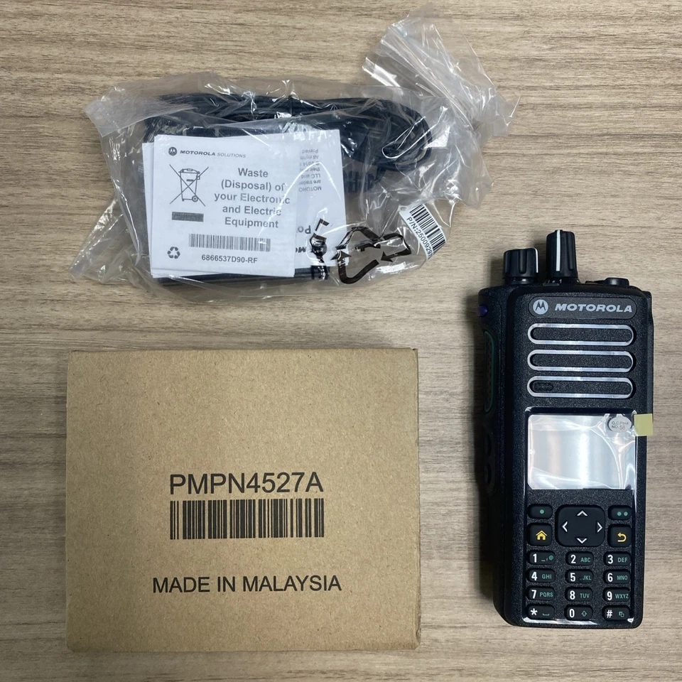 Motorola APX900 Portable Digital Two-Way Radio 700/800 MHz H92UCH9PW7AN - Image 3 of 4