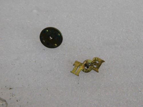 Gold Tone Beta Theta Pi Fraternity Lapel Pin - Pollack - Picture 3 of 5