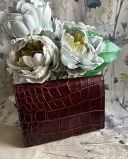 Beautiful Vintage Leather Small Shoulder/Clutch Bag. English made. Be inspired.