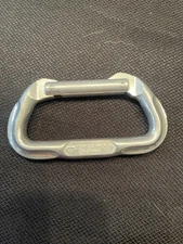 OMEGA USA Standard D Non-Locking Carabiners 31KN Climbing Gear