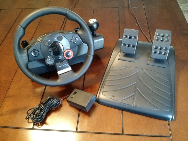 Logitech Driving Force GT Steering Wheel And Pedals Set for PS2/PS3/PC