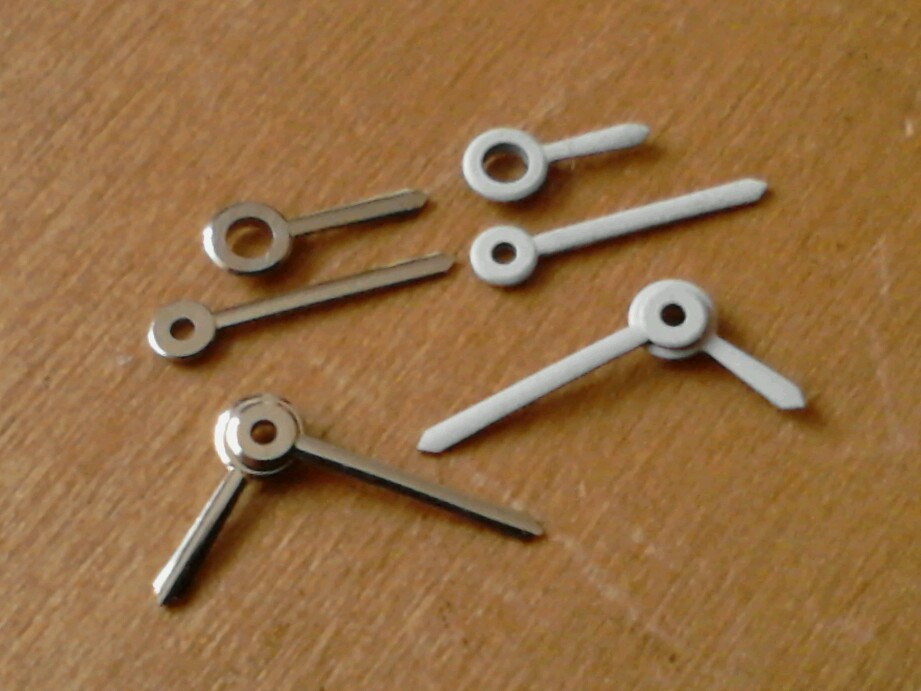 Lot De 2 Aiguilles De Montre, Main Heure Et Minute, Argentées 15 Mm, Qualité Horlogerie - Marque Esprit