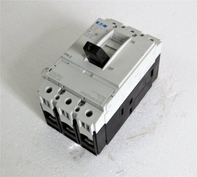 EATON Lasttrennschalter/ PN2-250 - 3-polig - 250 A - 690 V - 8 kV - Gebraucht